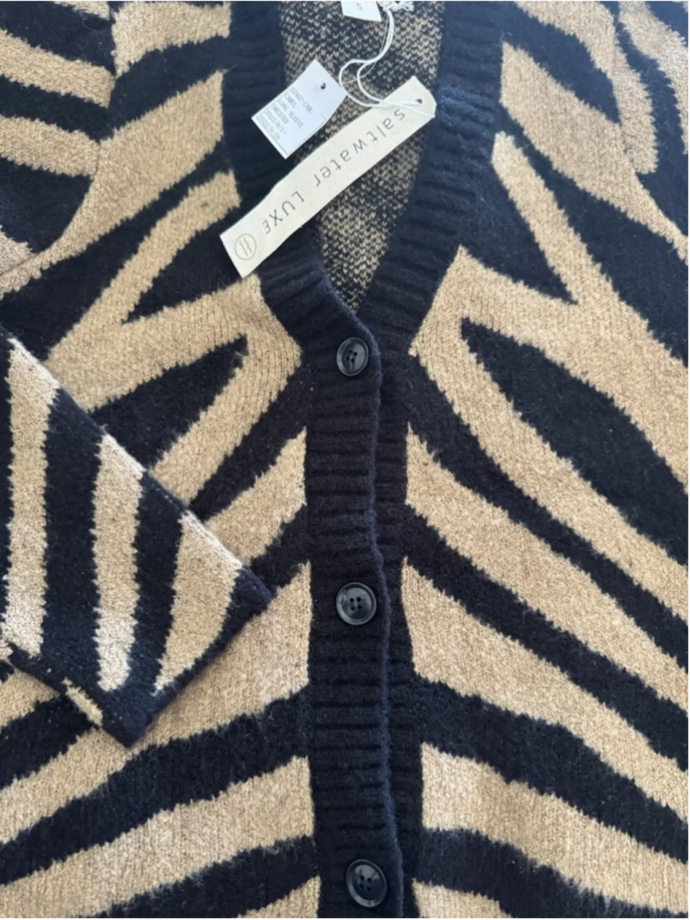Saltwater Luxe Zebra Print Cardigan Sweater Small Camel Black Rare NWT - Picture 10 of 12